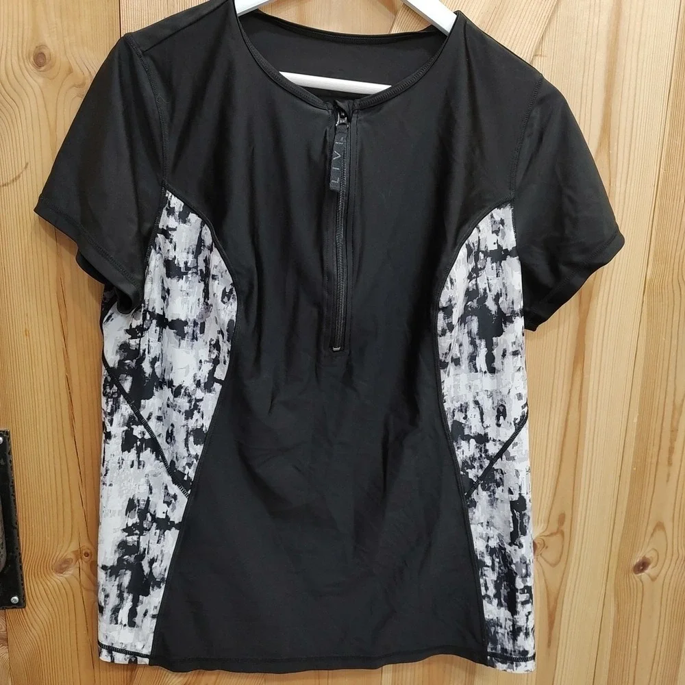 Livi Active Swim‎ Rash Guard Top Sz 18/20 Swimwear Half Zip White Gray Black